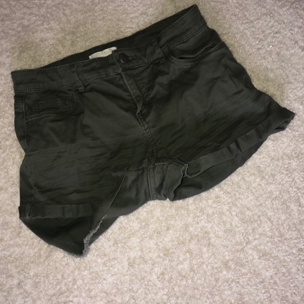 Army green short shorts
